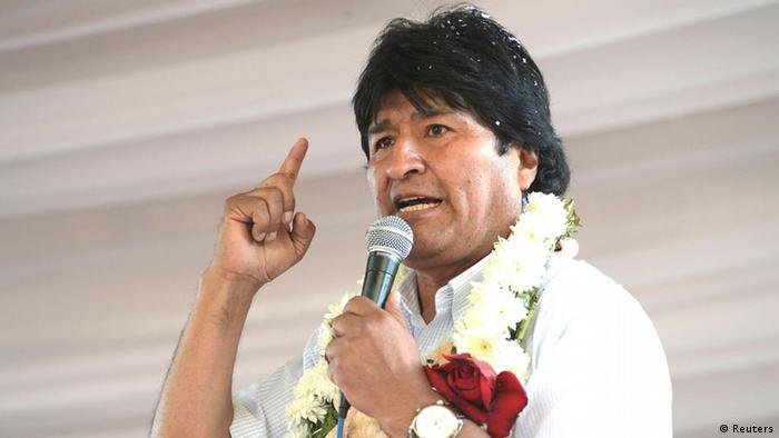 Evo Morales defiende estatuto del MAS ante amenazas internas