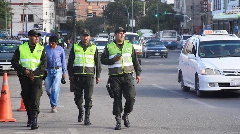 Despliegue de policías en Semana Santa
