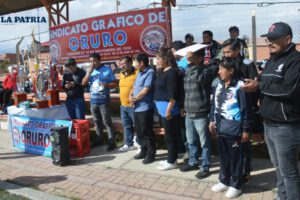 Inauguración del campeonato de fútbol 8 en Oruro