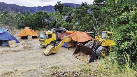 Avasallamientos mineros en Apolo debido a la pandemia