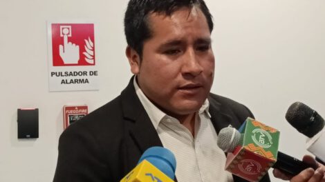 Proyectos de ley 304 y 305 sobre libertad de expresión según Israel Huaytari