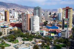 Accidente en La Paz donde fallece una niña tras caer del décimo piso