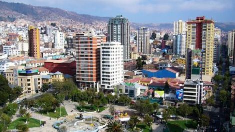 Accidente en La Paz donde fallece una niña tras caer del décimo piso