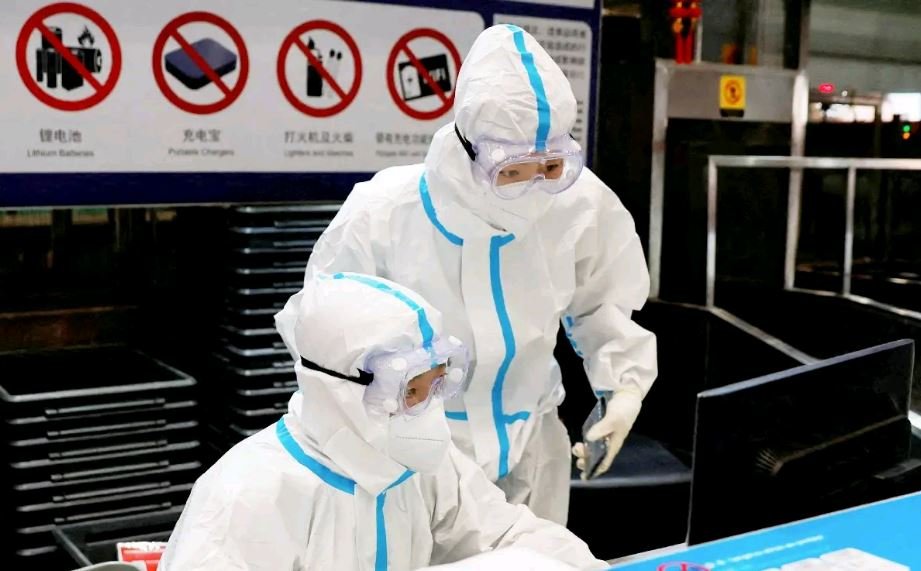 muerte por la variante H3N8 de la gripe aviar