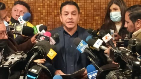 Denuncian que ministros eludieron peticiones de informe