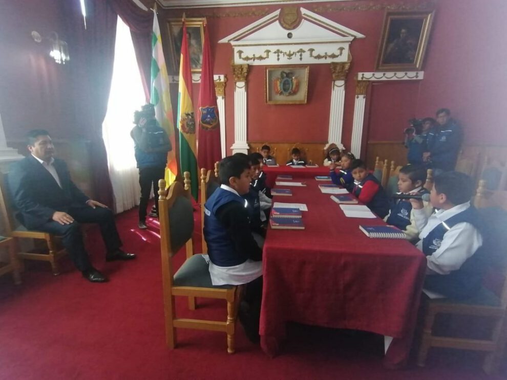 Gabinete Municipal Infantil del GAMO plantea propuestas a favor de Oruro