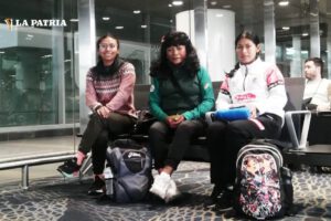Delegación boliviana con Mayra Quispe en la Copa Panamericana de Marcha