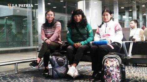 Delegación boliviana con Mayra Quispe en la Copa Panamericana de Marcha