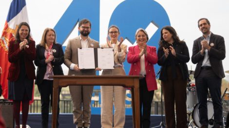 Ley de las 40 horas promulgada por Gabriel Boric en Chile
