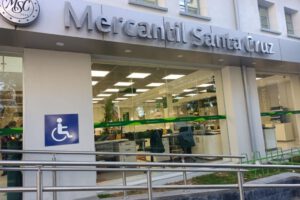 La nueva agencia del Banco Mercantil Santa Cruz