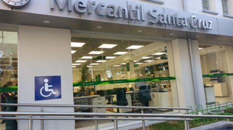 La nueva agencia del Banco Mercantil Santa Cruz