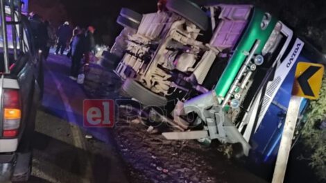 Accidente de bus en Potosí dejó un muerto y diez heridos