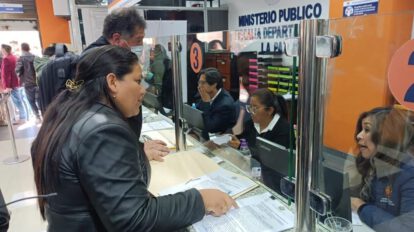 Denuncia a Carlos Romero presentada por Deysi Choque ante la Fiscalía de La Paz