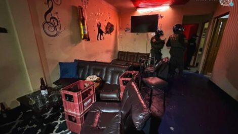 Clausura de casa de citas en Oruro