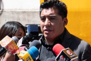 Régimen penitenciario y suministro de suero a Camacho