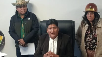 Economía boliviana según declaraciones de Andrés Flores