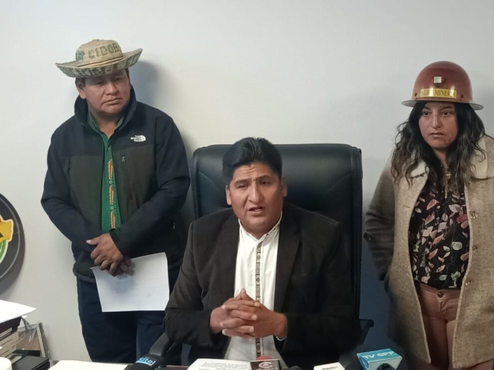 Economía boliviana según declaraciones de Andrés Flores