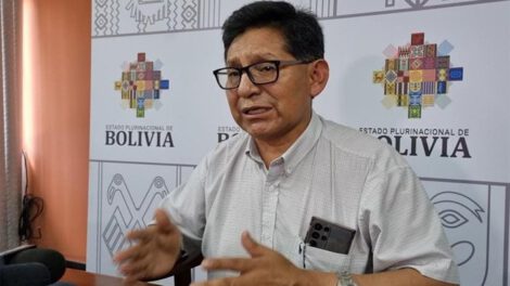 Pary responde a la PIE sobre la malla curricular