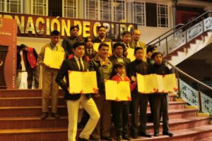 Estudiantes de Robótica representarán al país en torneo internacional en México