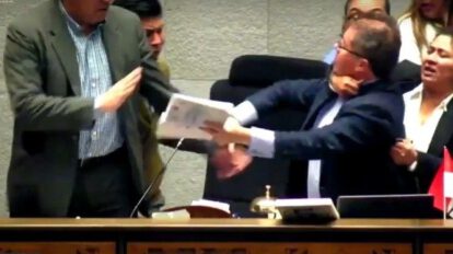 Disputa entre legisladores sobre la Ley del Oro
