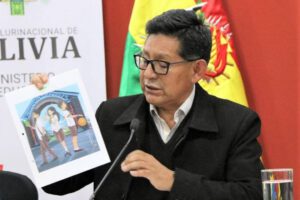 Plagio de textos educativos en Bolivia