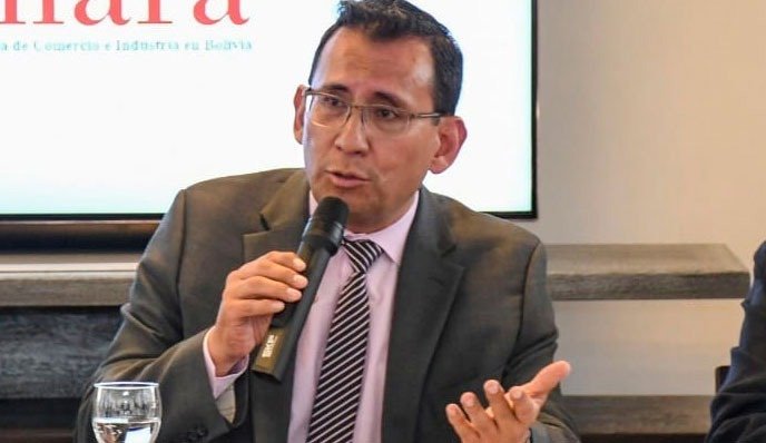 Incremento salarial y su impacto en la economía boliviana