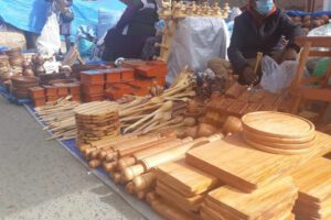 Feria Oruro Moderno con plan de limpieza garantizado