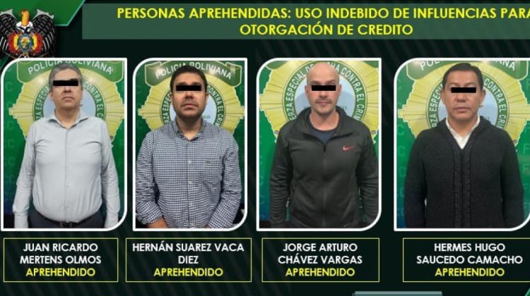 Aprehenden a funcionarios del Banco Fassil