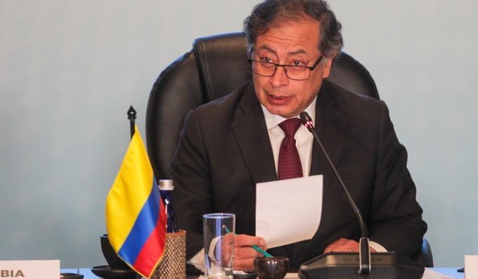 Gabinete de Gustavo Petro en crisis por reformas