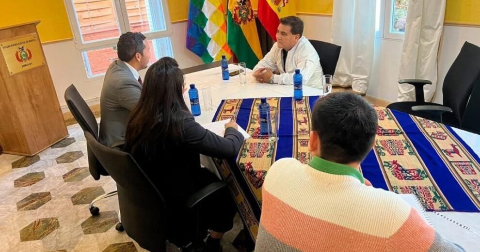 Gobernador de Oruro en su viaje a España