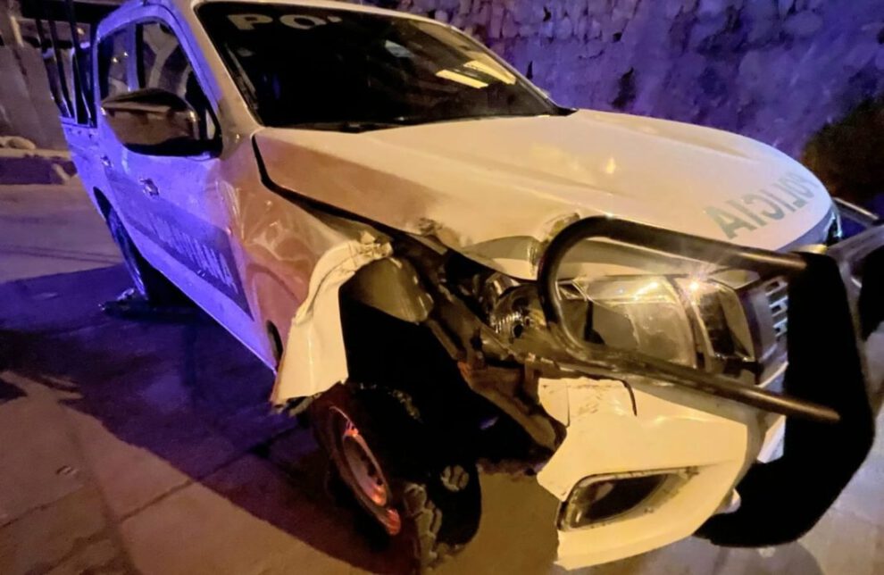 Sargento ebrio choca patrulla en Oruro