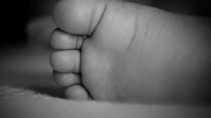 Muere bebé por broncoaspiración mientras su madre consumía alcohol
