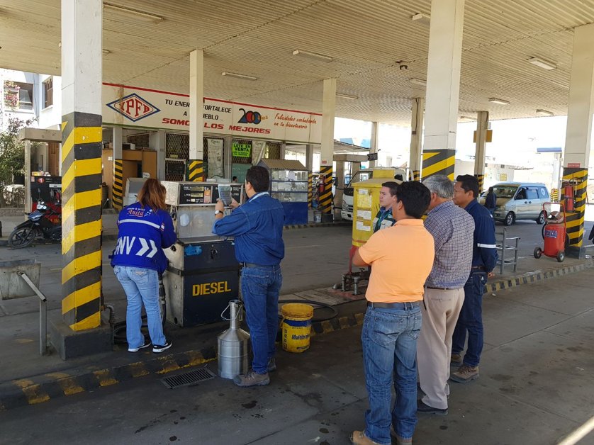 Contrabando de combustible en Santa Cruz