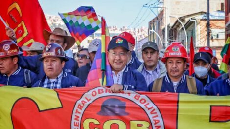 Presidente Arce convoca a la unidad y apunta a la industrialización en Bolivia