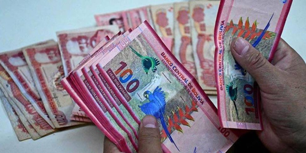 Incremento de pensiones escolares en Bolivia