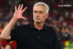 José Mourinho podría ser el próximo entrenador del PSG