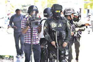 Agresiones a periodistas durante un conflicto