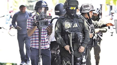 Agresiones a periodistas durante un conflicto