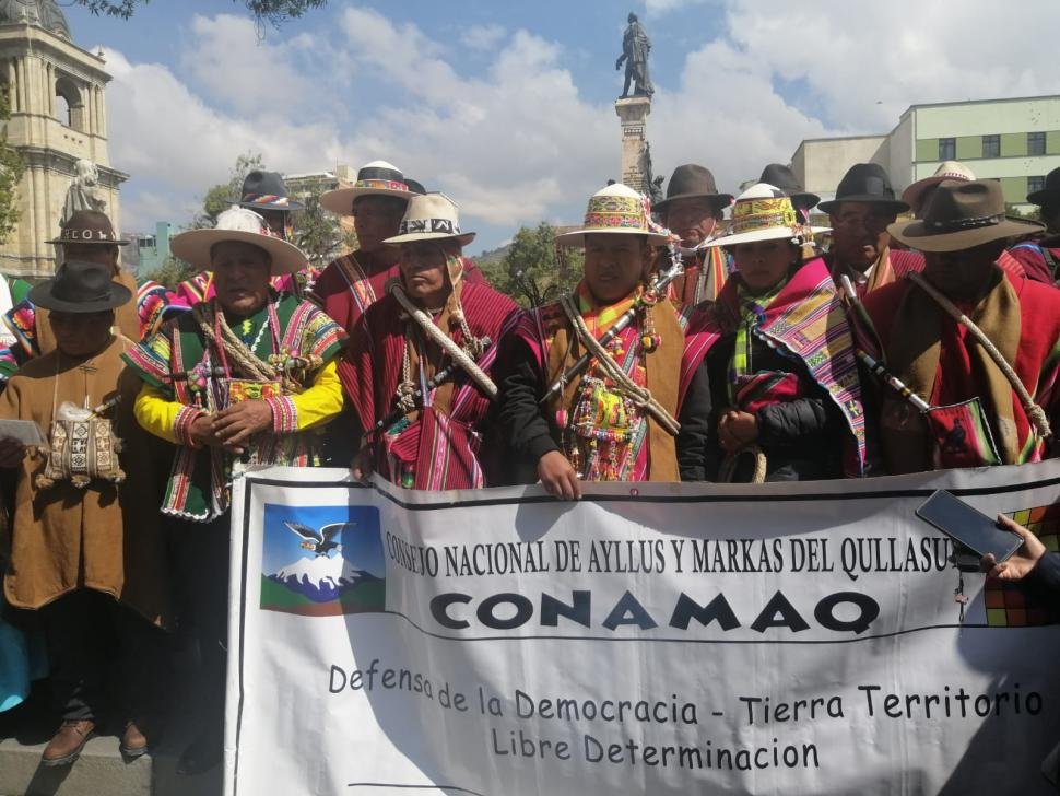 Vehículo donado al Conamaq robado e intercambiado por armas