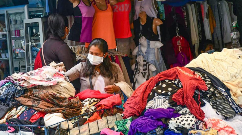 Venta de ropa usada