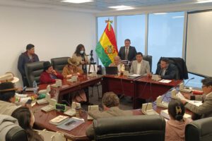 Informe del alcalde de Oruro sobre terrenos de la ex Metabol