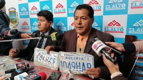 Ley de radicatoria El Alto para vehículos de servicio público