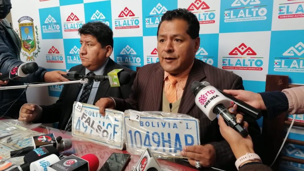 Ley de radicatoria El Alto para vehículos de servicio público