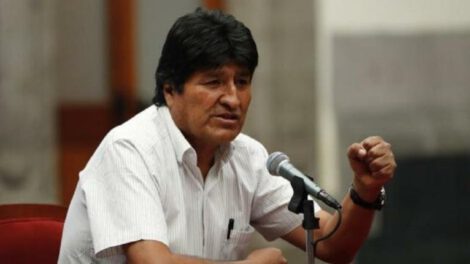 Evo Morales afirma que el plan de la derecha peruana y boliviana es detenerlo