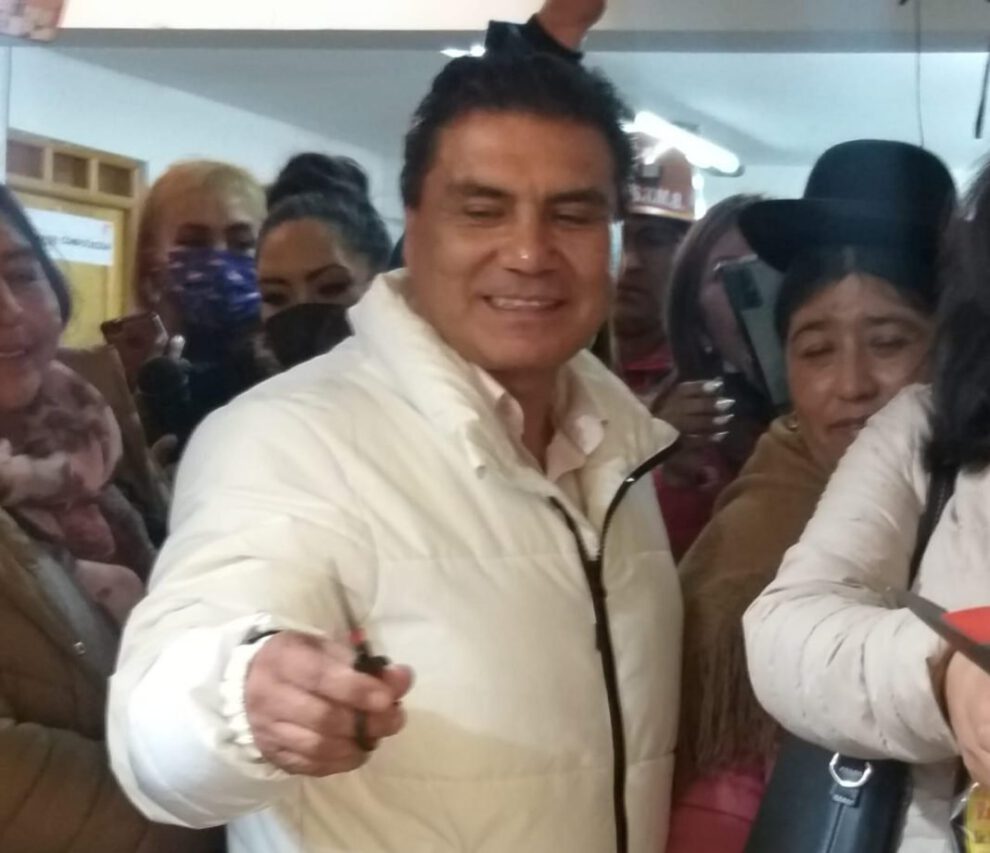 Denuncia desestimada contra gobernador Vedia y Mamani