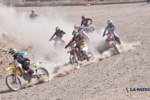 Primera prueba departamental de motociclismo en Capachos