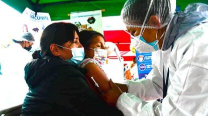 Vacunación contra la influenza en Cochabamba