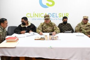 Atención médica de cadetes accidentados en La Paz