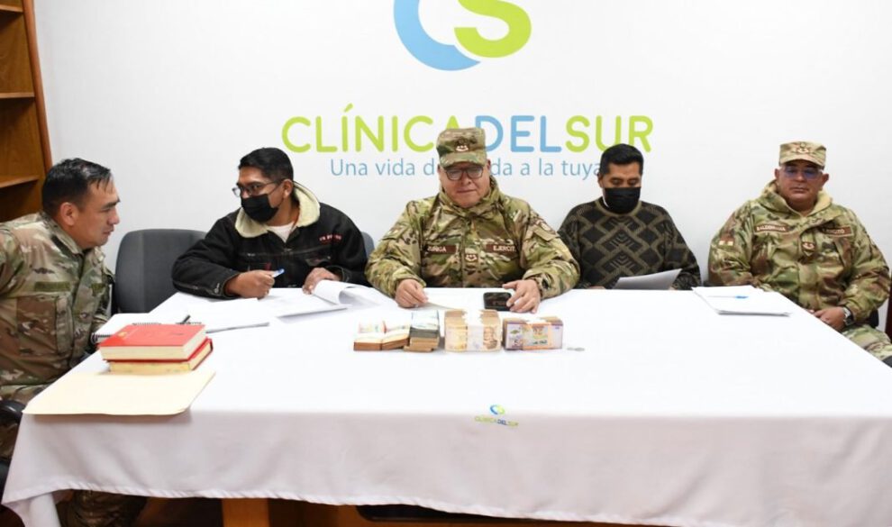 Atención médica de cadetes accidentados en La Paz