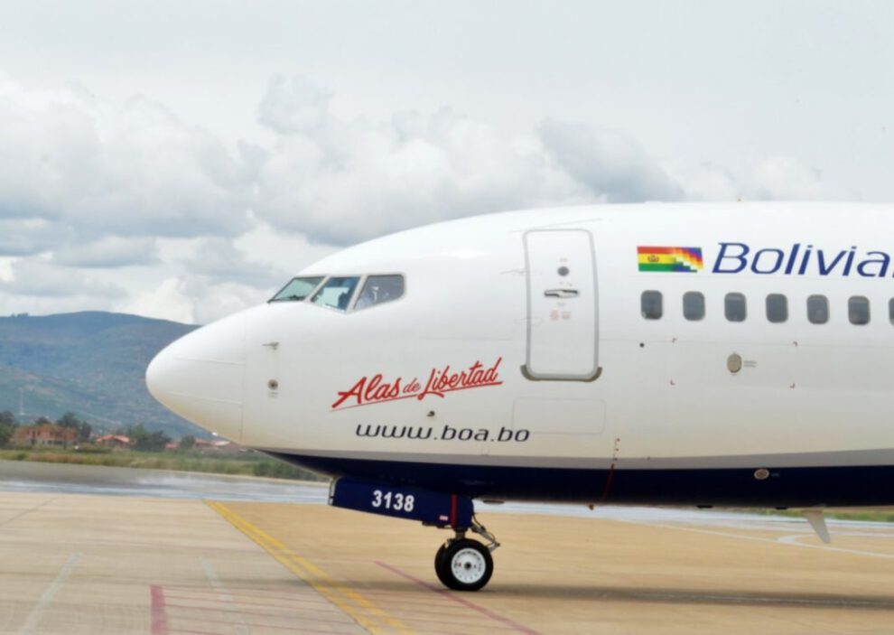 BoA en crisis: Pasajeros esperan más de 3 horas por vuelo retrasado